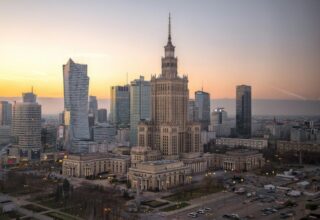 Інфляція в Польщі прискорилася до найвищого рівня з середини 2025 року через зростання цін на пальне